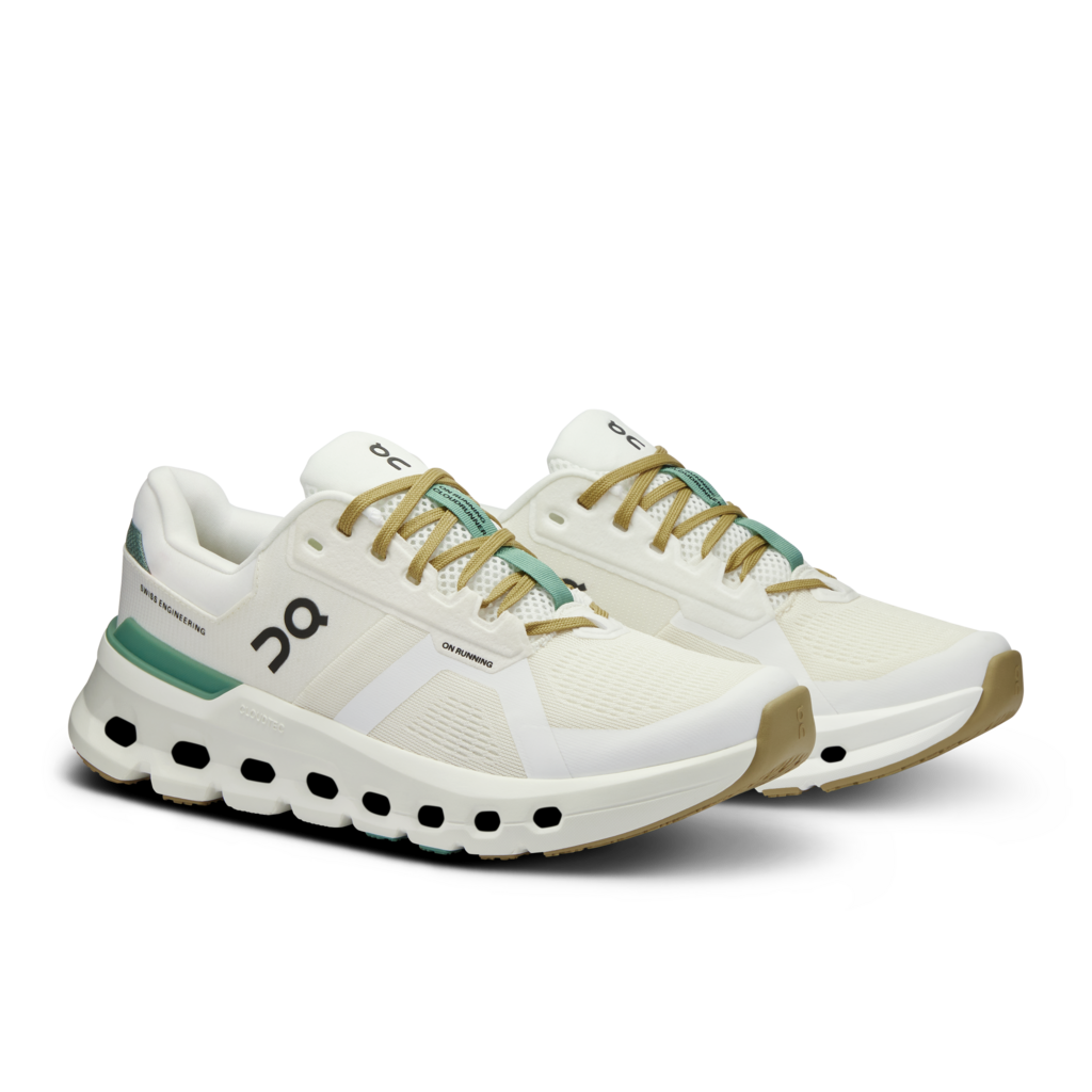 Small PNG-3WE10132404-cloudrunner_2-ss24-undyed_green-w-g6